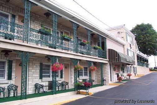 Simmons And Motel Hershey