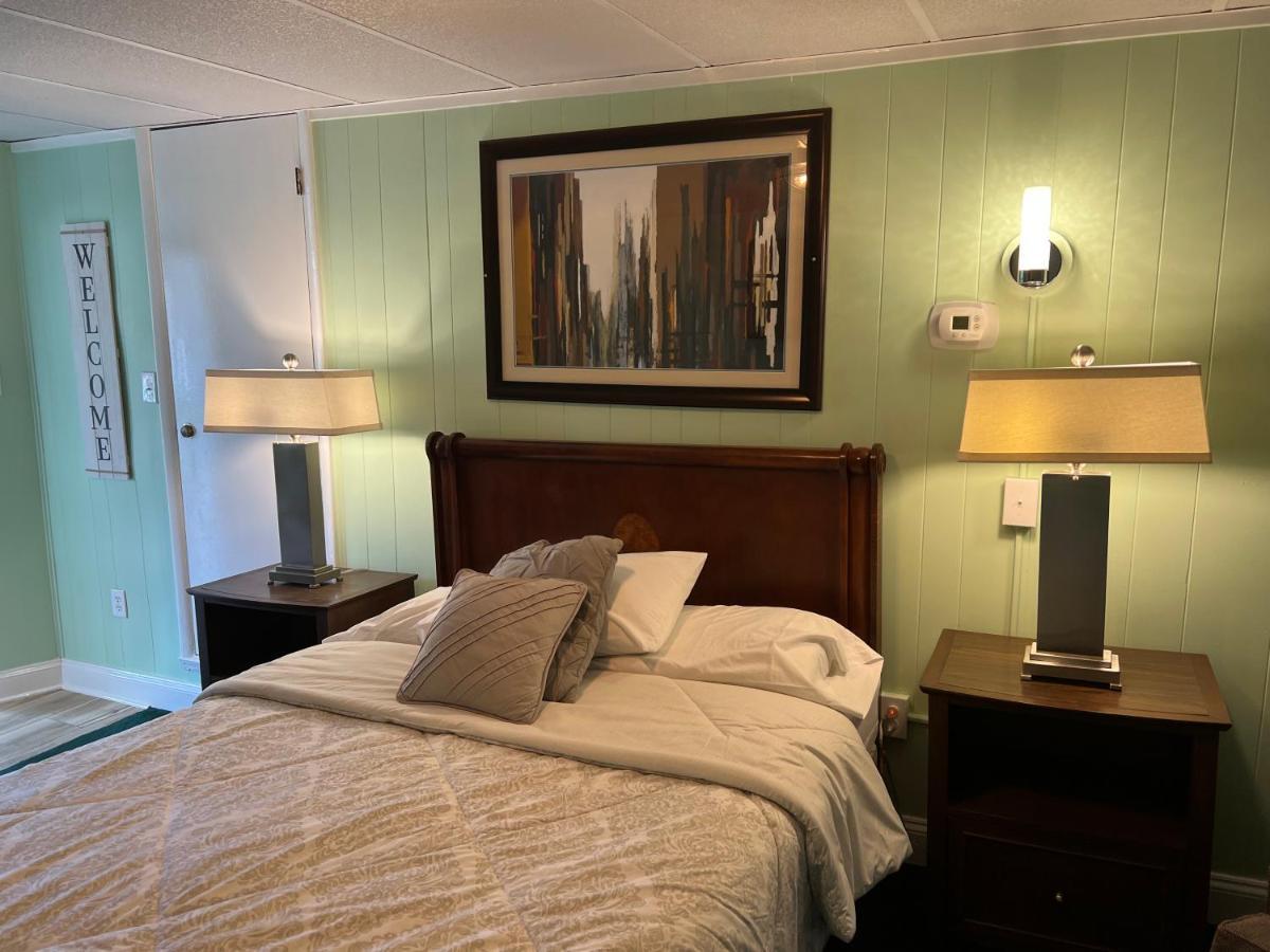 Motel Simmons And Hershey